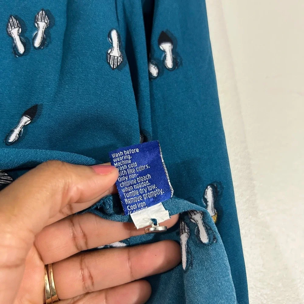 Apt 9 Teal Shoe Print Blouse Ruffle Bell Sleeves Top, Size S - Picture 8 of 10